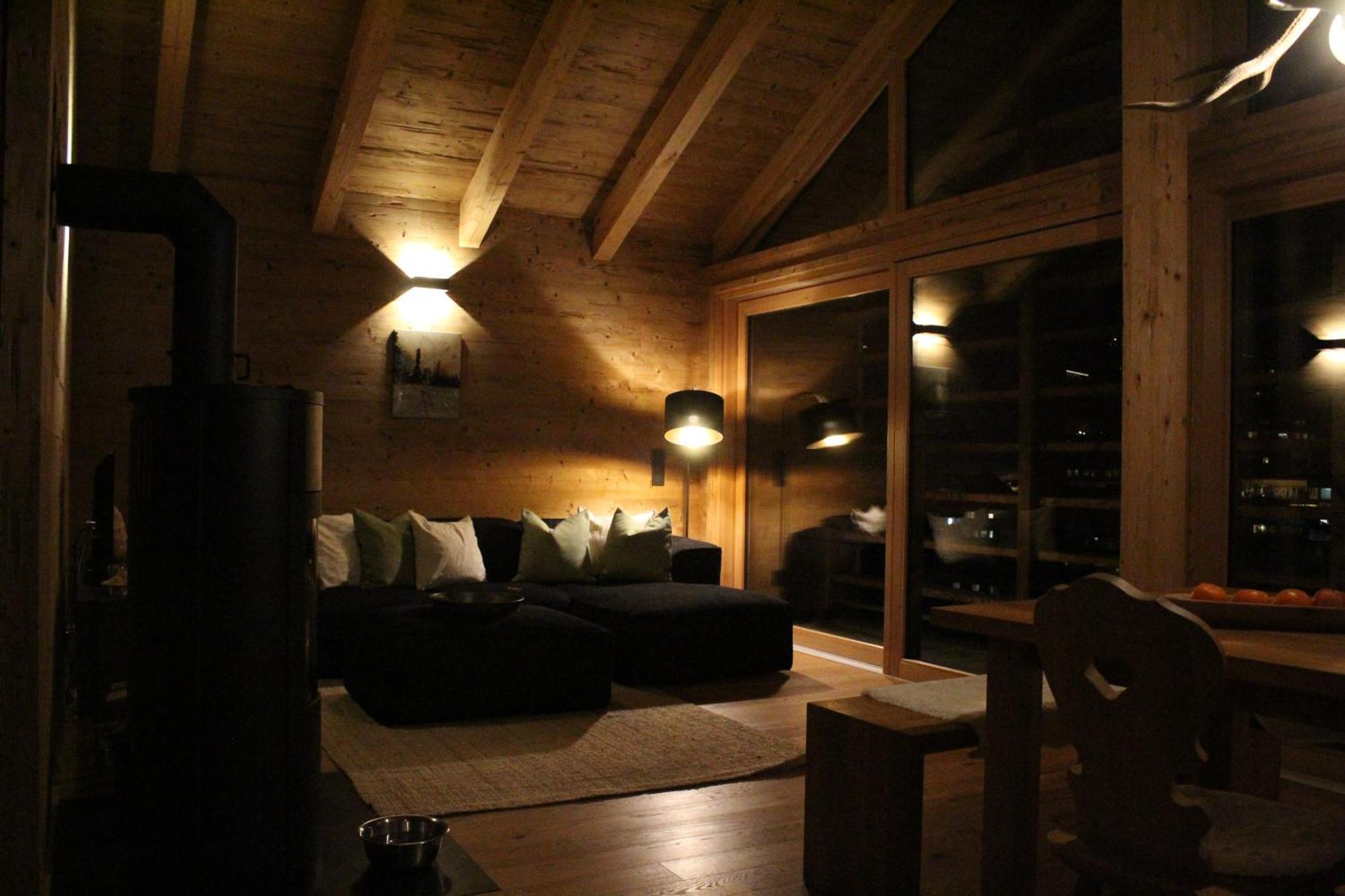 Pluenggas Chalets غاسشرن المظهر الخارجي الصورة